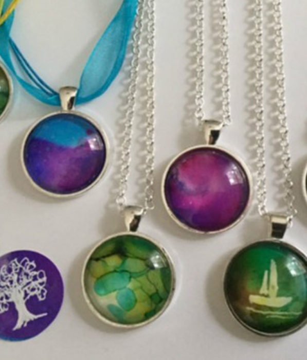 Jewelry Making For Beginners: Alcohol Ink Pendant Necklace