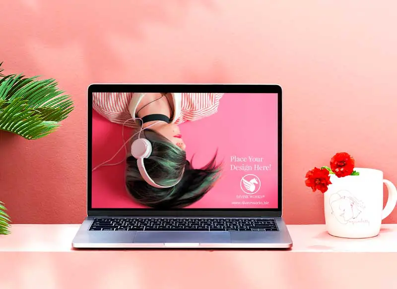 Download Free MacBook Pro PSD Mockup by Divine Works