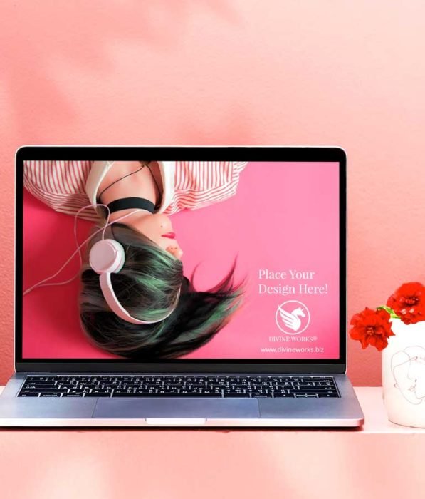 Download Free MacBook Pro PSD Mockup by Divine Works